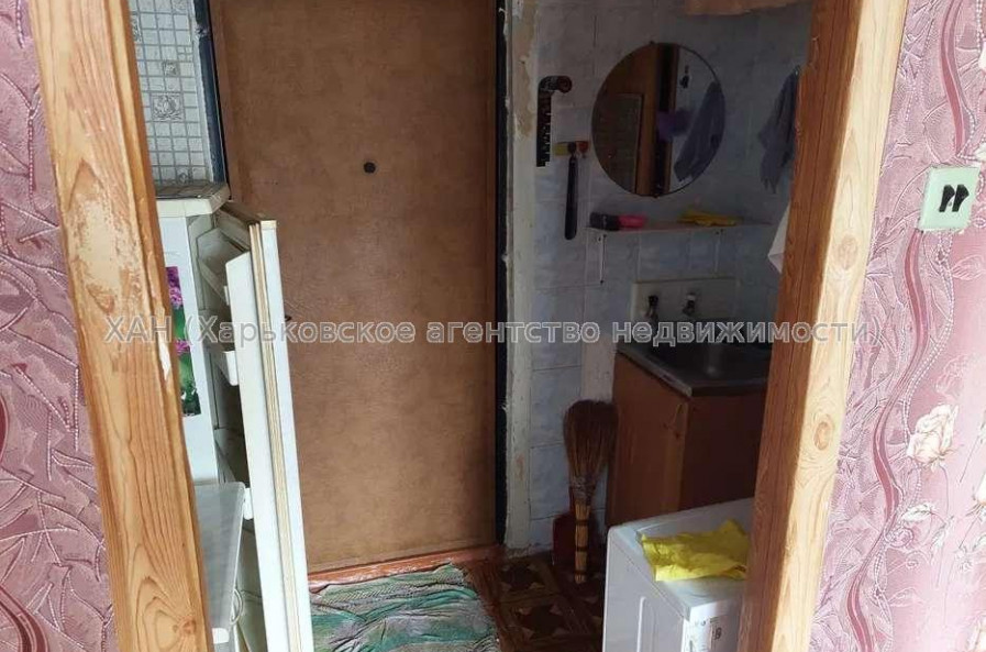 Продам квартиру, Ньютона ул. , 1  ком., 16 м², советский ремонт 