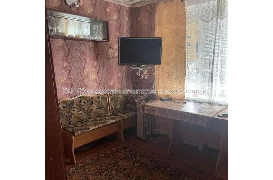 Продам квартиру, Ньютона ул. , 1  ком., 16 м², советский ремонт 