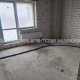 Продам квартиру, Льва Ландау просп. , 2 кім., 77 м², без внутренних работ 