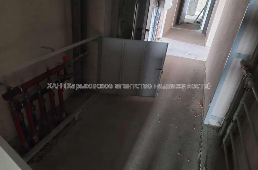 Продам квартиру, Льва Ландау просп. , 2 кім., 77 м², без внутренних работ 