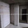 Продам квартиру, Льва Ландау просп. , 2 кім., 77 м², без внутренних работ 
