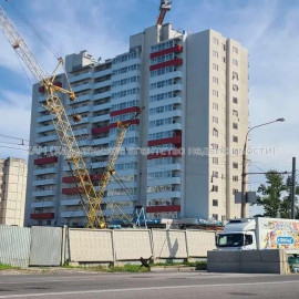Продам квартиру, Льва Ландау просп. , 2 кім., 77 м², без внутренних работ