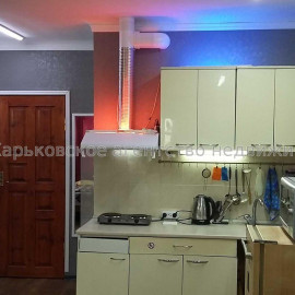 Продам квартиру, Аэрокосмический пр. , 1 кім., 22 м², косметический ремонт