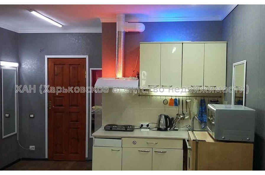 Продам квартиру, Гагарина просп. , 1 кім., 21 м², косметический ремонт 