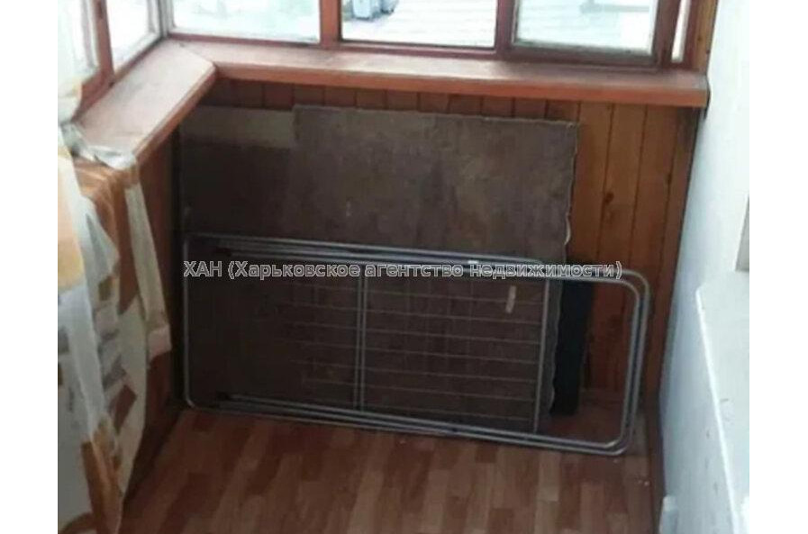 Продам квартиру, Аэрокосмический пр. , 1 кім., 22 м², косметический ремонт 