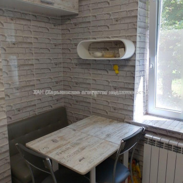 Продам квартиру, Курчатова просп. , 3 кім., 67 м², евроремонт 