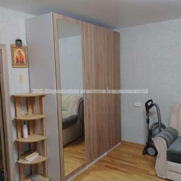 Продам квартиру, Курчатова просп. , 3 кім., 67 м², евроремонт 
