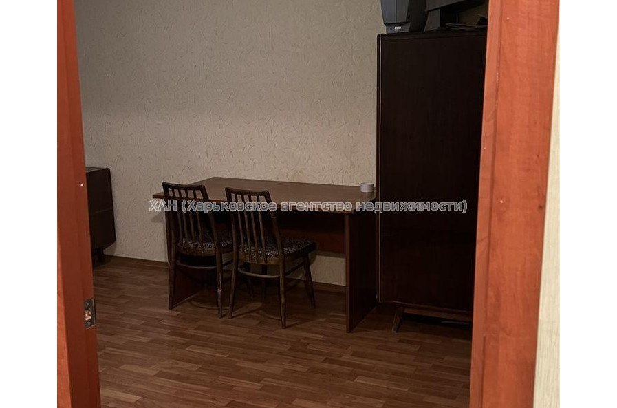 Продам квартиру, Шекспира ул. , 1 кім., 27 м², косметический ремонт 