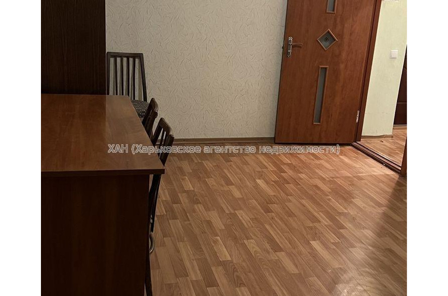 Продам квартиру, Шекспира ул. , 1 кім., 27 м², косметический ремонт 