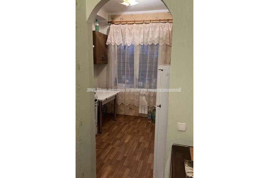 Продам квартиру, Шекспира ул. , 1 кім., 27 м², косметический ремонт 