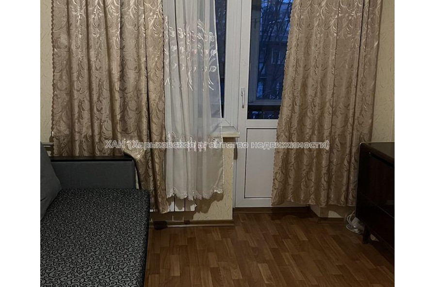 Продам квартиру, Шекспира ул. , 1 кім., 27 м², косметический ремонт 