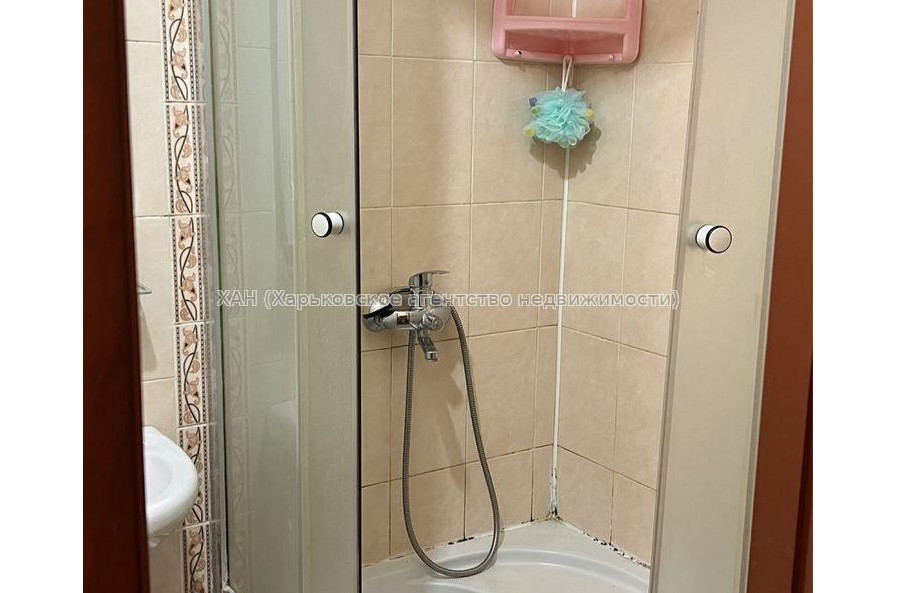 Продам квартиру, Шекспира ул. , 1 кім., 27 м², косметический ремонт 