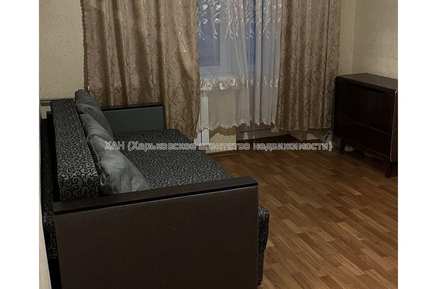 Продам квартиру, Шекспира ул. , 1 кім., 27 м², косметический ремонт 