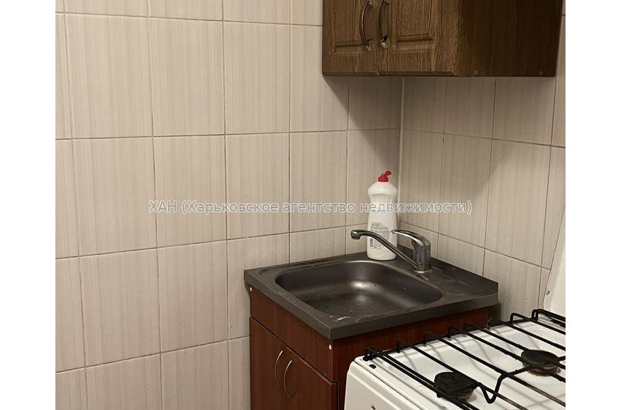 Продам квартиру, Шекспира ул. , 1 кім., 27 м², косметический ремонт 