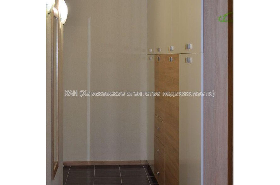 Продам квартиру, Победы просп. , 2  ком., 46 м², капитальный ремонт 