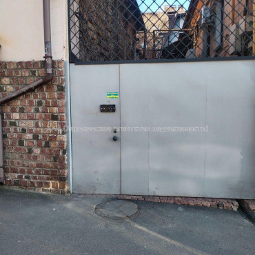 Продам квартиру, Рымарская ул. , 1  ком., 49 м², без ремонта 