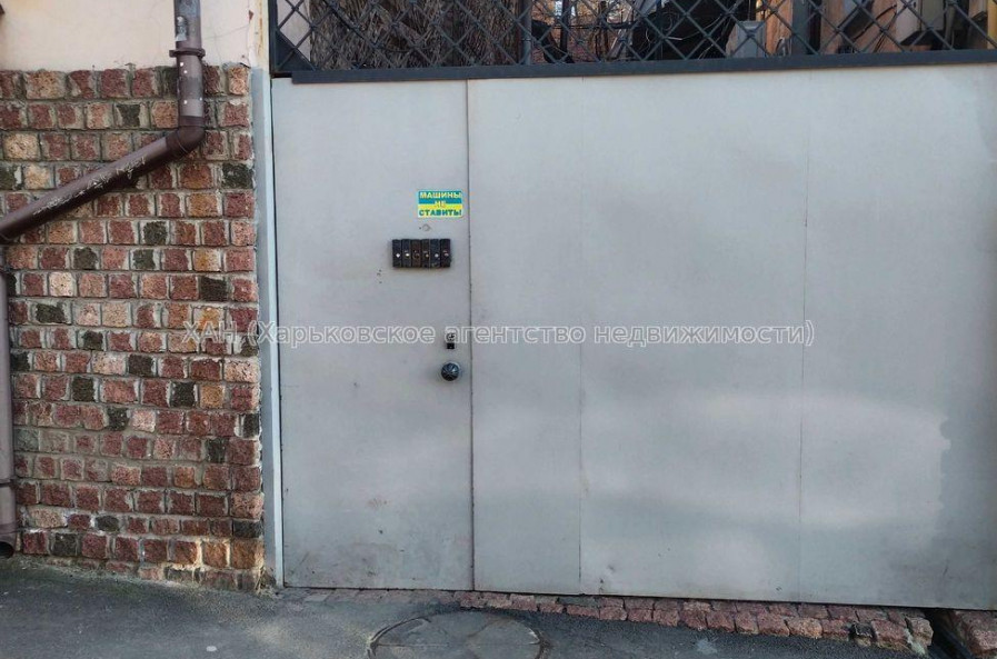 Продам квартиру, Рымарская ул. , 1  ком., 49 м², без ремонта 