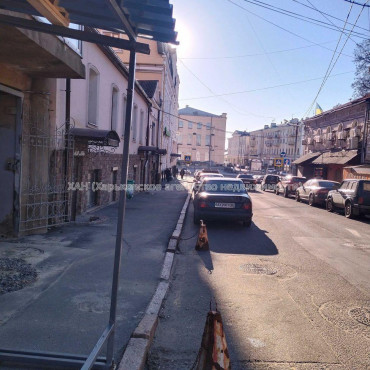 Продам квартиру, Рымарская ул. , 1  ком., 49 м², без ремонта 