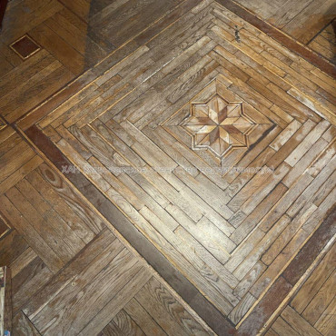 Продам квартиру, 23 Августа ул. , 2  ком., 42 м², советский ремонт 