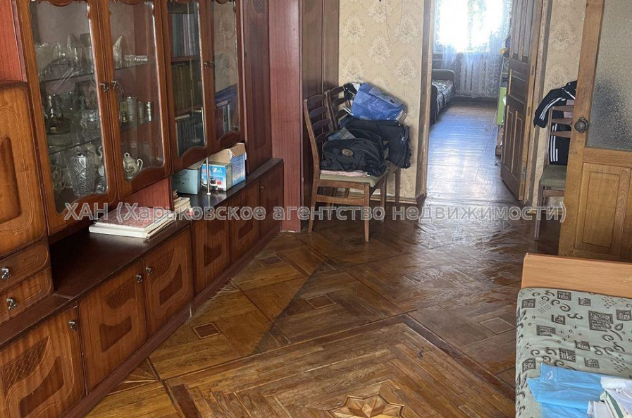 Продам квартиру, 23 Августа ул. , 2  ком., 42 м², советский ремонт 