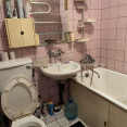 Продам квартиру, 23 Августа ул. , 2  ком., 42 м², советский ремонт 