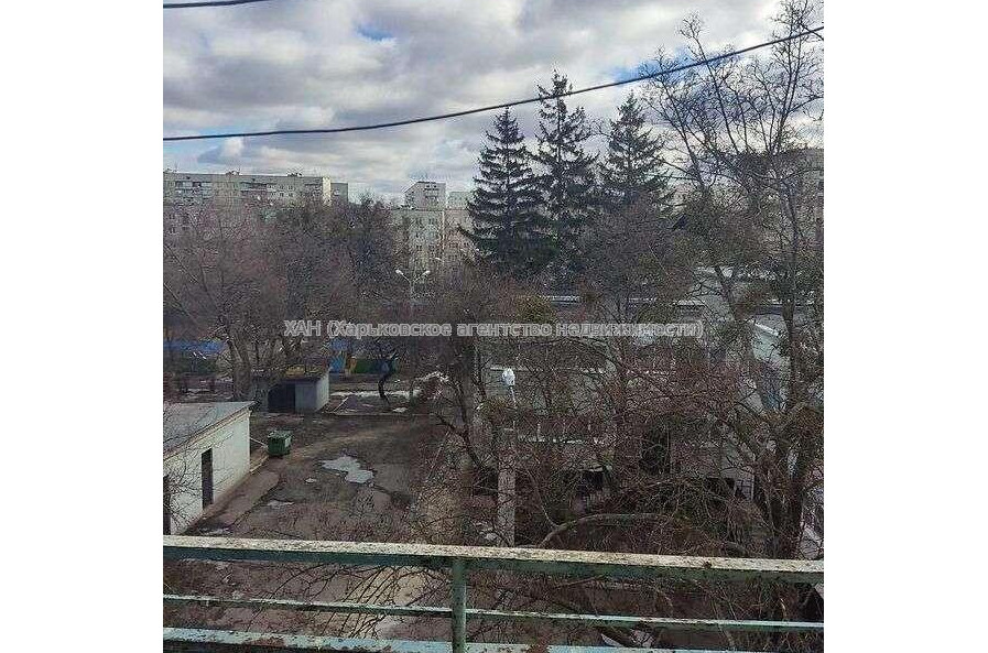 Продам квартиру, Юбилейный просп. , 1  ком., 29 м², без ремонта 