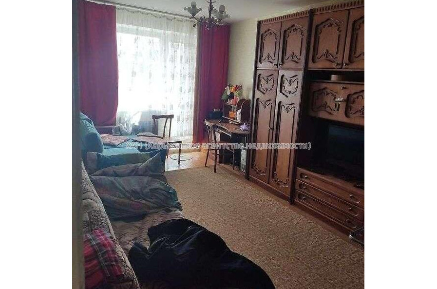 Продам квартиру, Юбилейный просп. , 1  ком., 29 м², без ремонта 