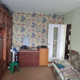 Продам квартиру, Юбилейный просп. , 1  ком., 29 м², без ремонта