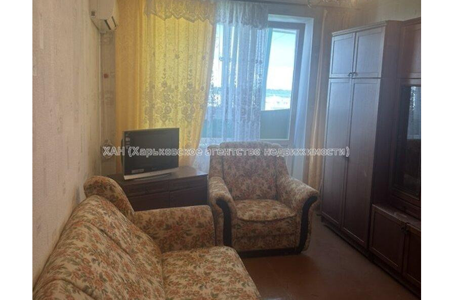 Продам квартиру, Победы просп. , 2 кім., 46 м², косметический ремонт 