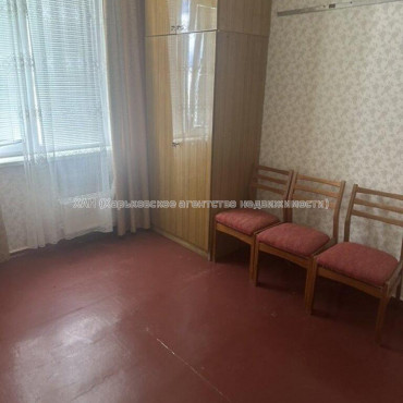 Продам квартиру, Победы просп. , 2 кім., 46 м², косметический ремонт 