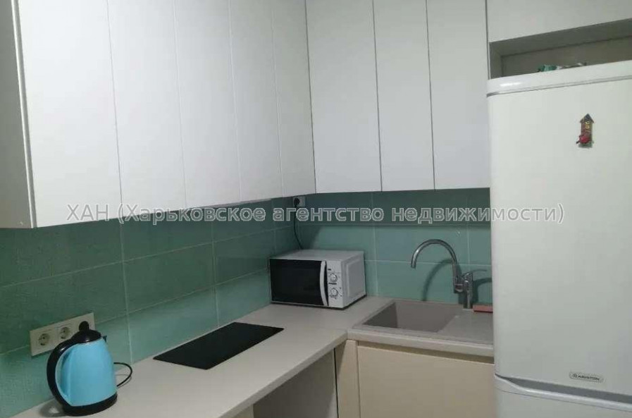 Продам квартиру, Ахсарова Энвера ул. , 2  ком., 45 м², капитальный ремонт 