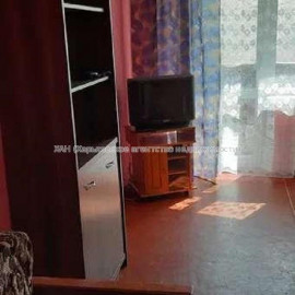 Продам квартиру, Барабашова академика ул. , 1 кім., 34 м², косметический ремонт