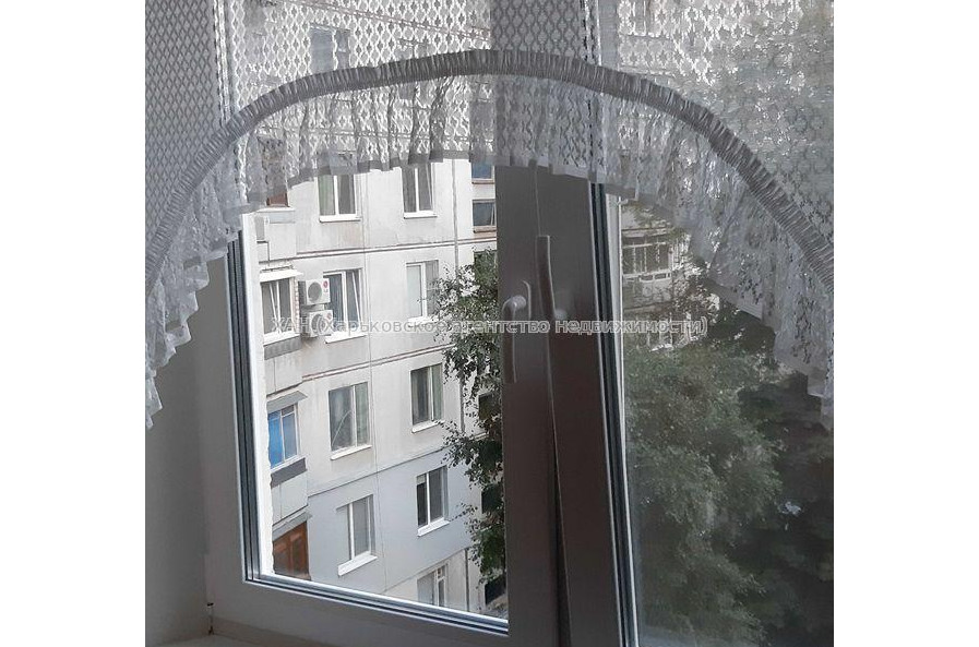 Продам квартиру, Барабашова академика ул. , 1 кім., 34 м², косметический ремонт 