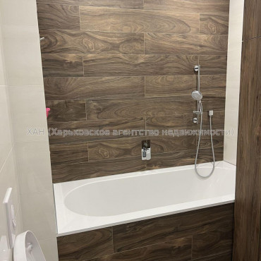 Продам квартиру, Дмитрия Антоненко ул. , 3 кім., 110 м², авторский дизайн 