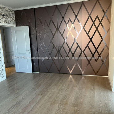 Продам квартиру, Дмитрия Антоненко ул. , 3 кім., 110 м², авторский дизайн 