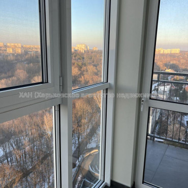 Продам квартиру, Дмитрия Антоненко ул. , 3 кім., 110 м², авторский дизайн 