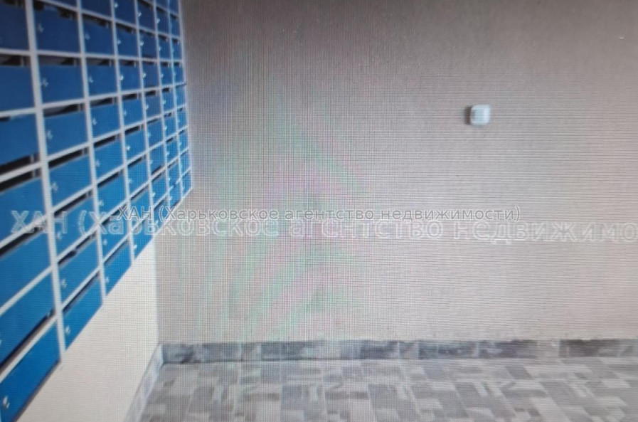 Продам квартиру, Шевченковский пер. , 2 кім., 56 м², без внутренних работ 