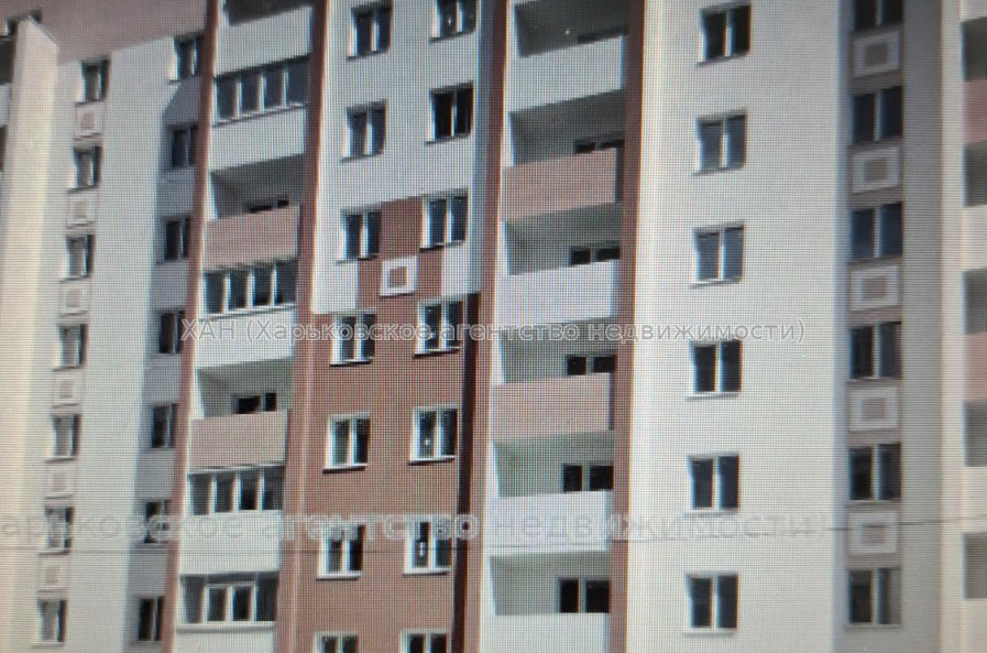 Продам квартиру, Шевченковский пер. , 2 кім., 56 м², без внутренних работ 