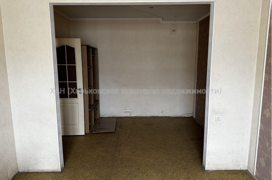 Продам квартиру, Метростроителей ул. , 3  ком., 74 м², частичный ремонт 