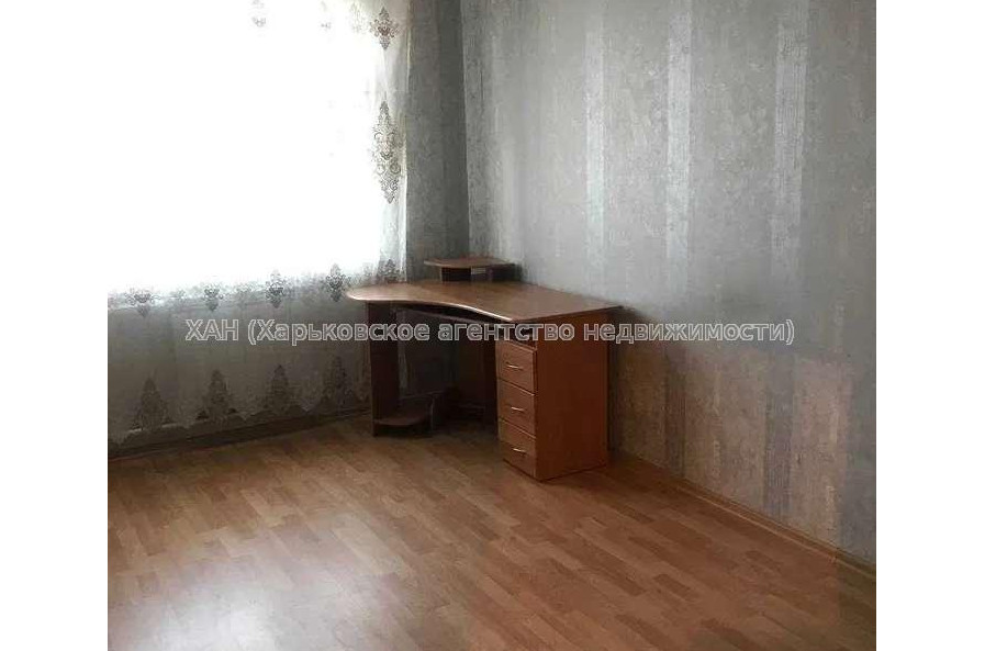 Продам квартиру, Ржевский пер. , 3 кім., 65 м², косметический ремонт 