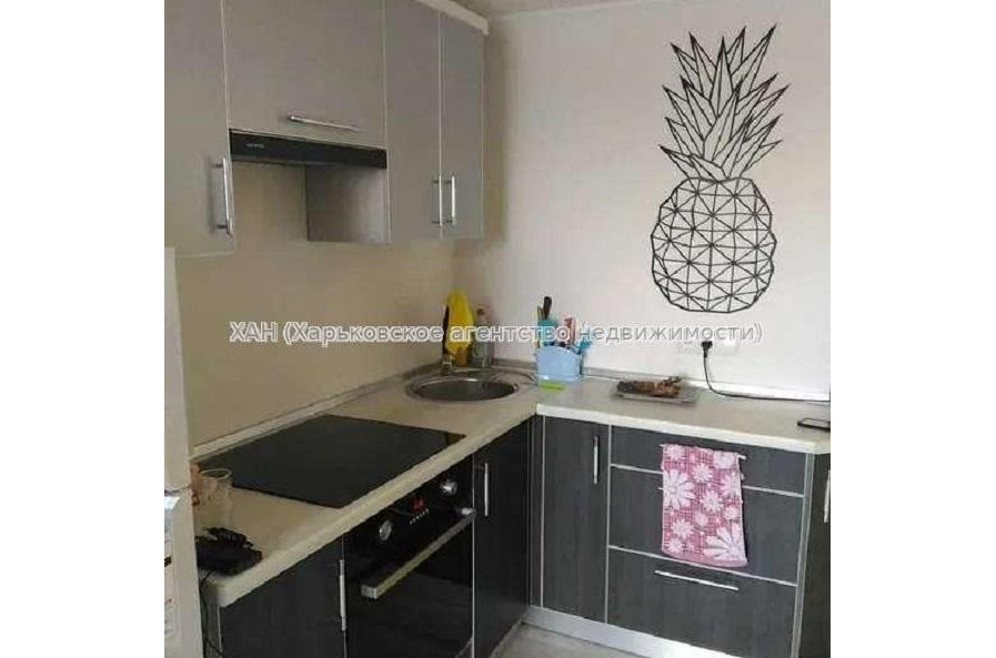 Продам квартиру, Героев Харькова просп. , 1  ком., 22 м², капитальный ремонт 