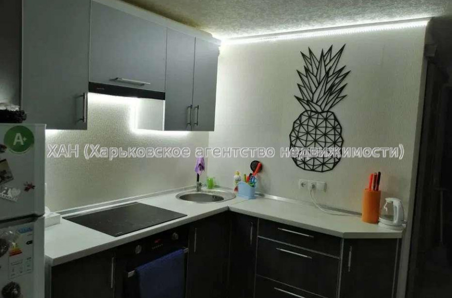 Продам квартиру, Героев Харькова просп. , 1  ком., 22 м², капитальный ремонт 