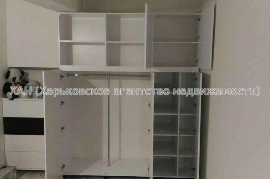 Продам квартиру, Героев Харькова просп. , 1  ком., 22 м², капитальный ремонт 