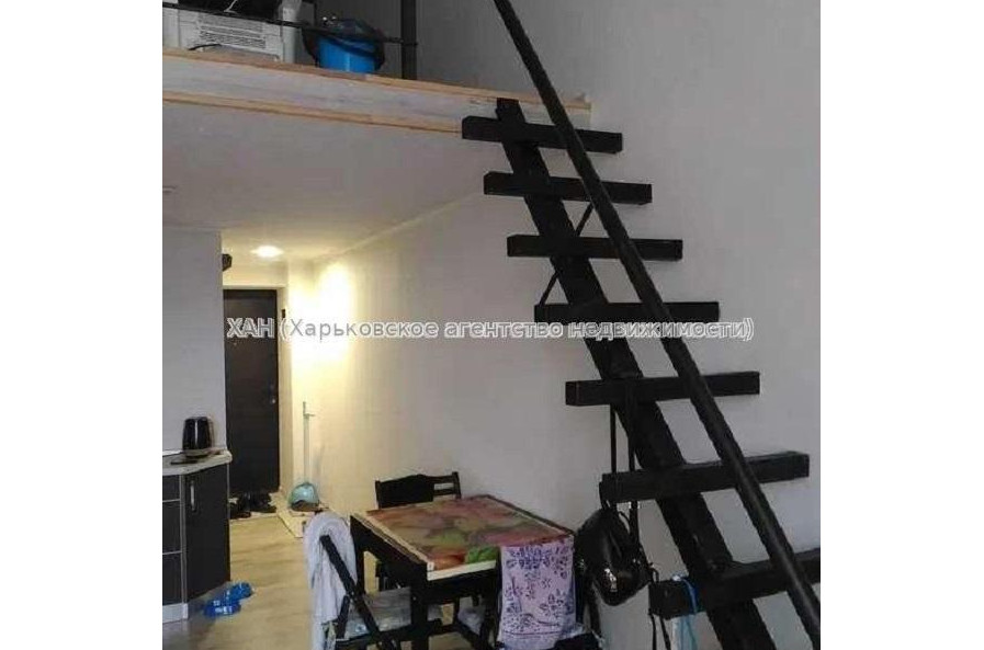 Продам квартиру, Героев Харькова просп. , 1  ком., 22 м², капитальный ремонт 