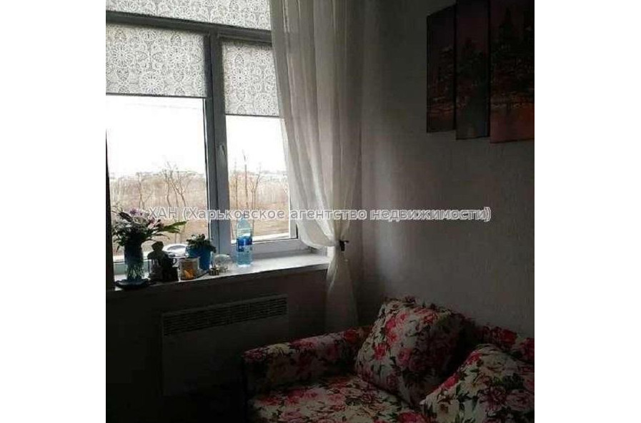Продам квартиру, Героев Харькова просп. , 1  ком., 22 м², капитальный ремонт 
