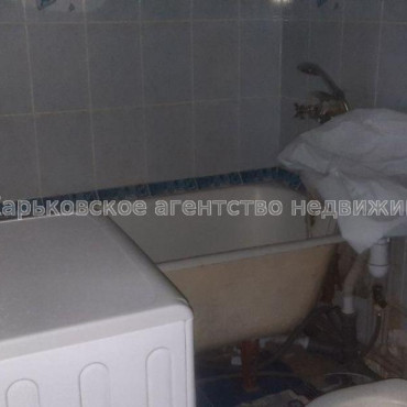 Продам квартиру, Жасминовый б-р , 1  ком., 33 м², косметический ремонт 