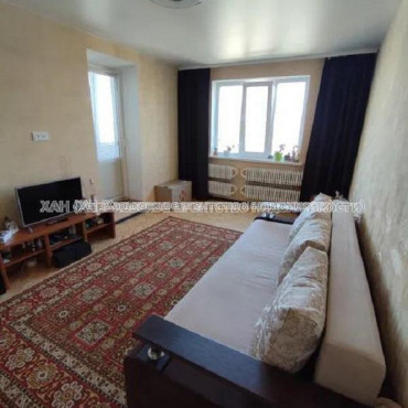 Продам квартиру, Волонтерская ул. , 2  ком., 50 м², капитальный ремонт 