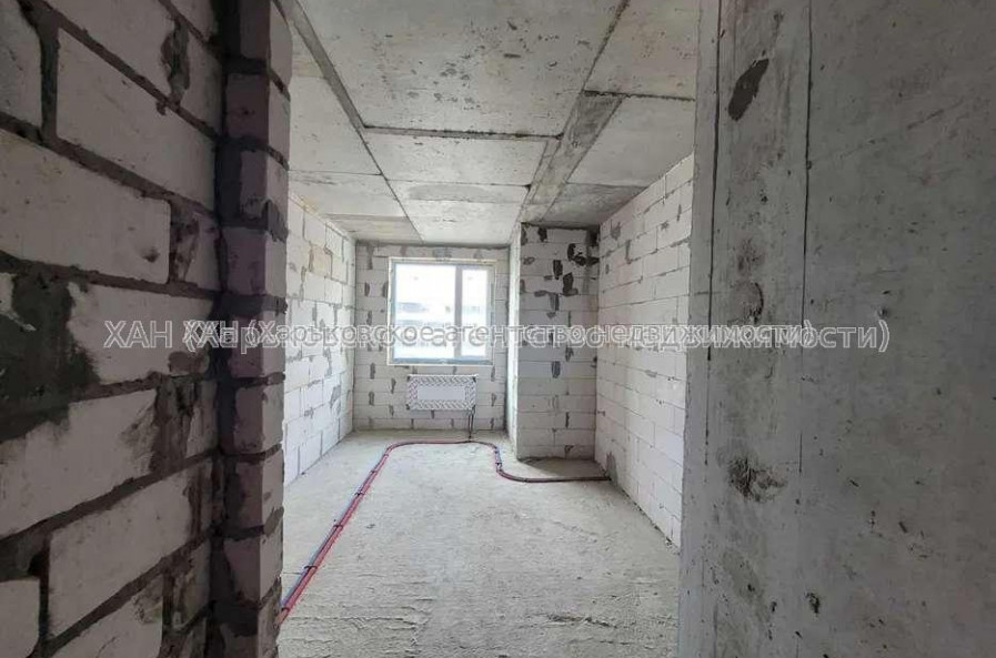 Продам квартиру, Льва Ландау просп. , 2  ком., 64 м², без внутренних работ 