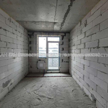 Продам квартиру, Льва Ландау просп. , 2 кім., 64 м², без внутренних работ 