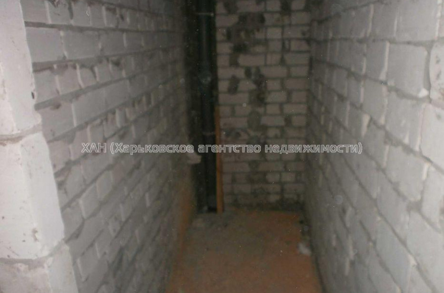 Продам квартиру, Героев Харькова просп. , 3 кім., 83 м², без отделочных работ 